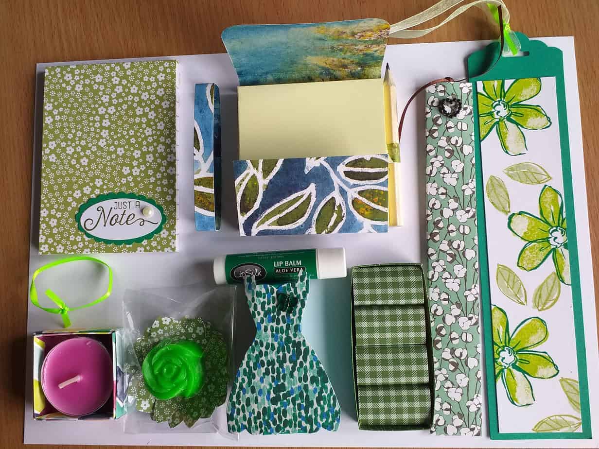 Pretty Little Things Gift Box - Green - Image 2