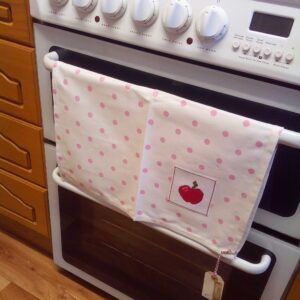 Country Apple Tea Towel - Image 3