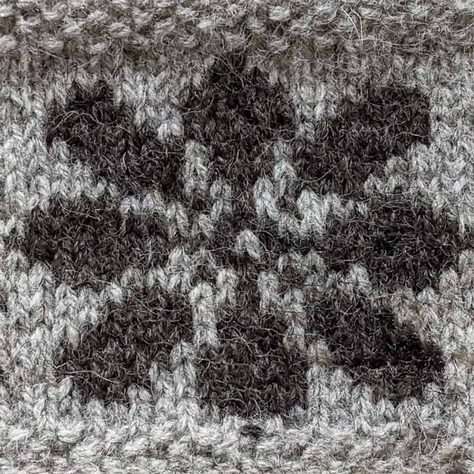 Hand knitted Ascog Flower Headband - Image 2