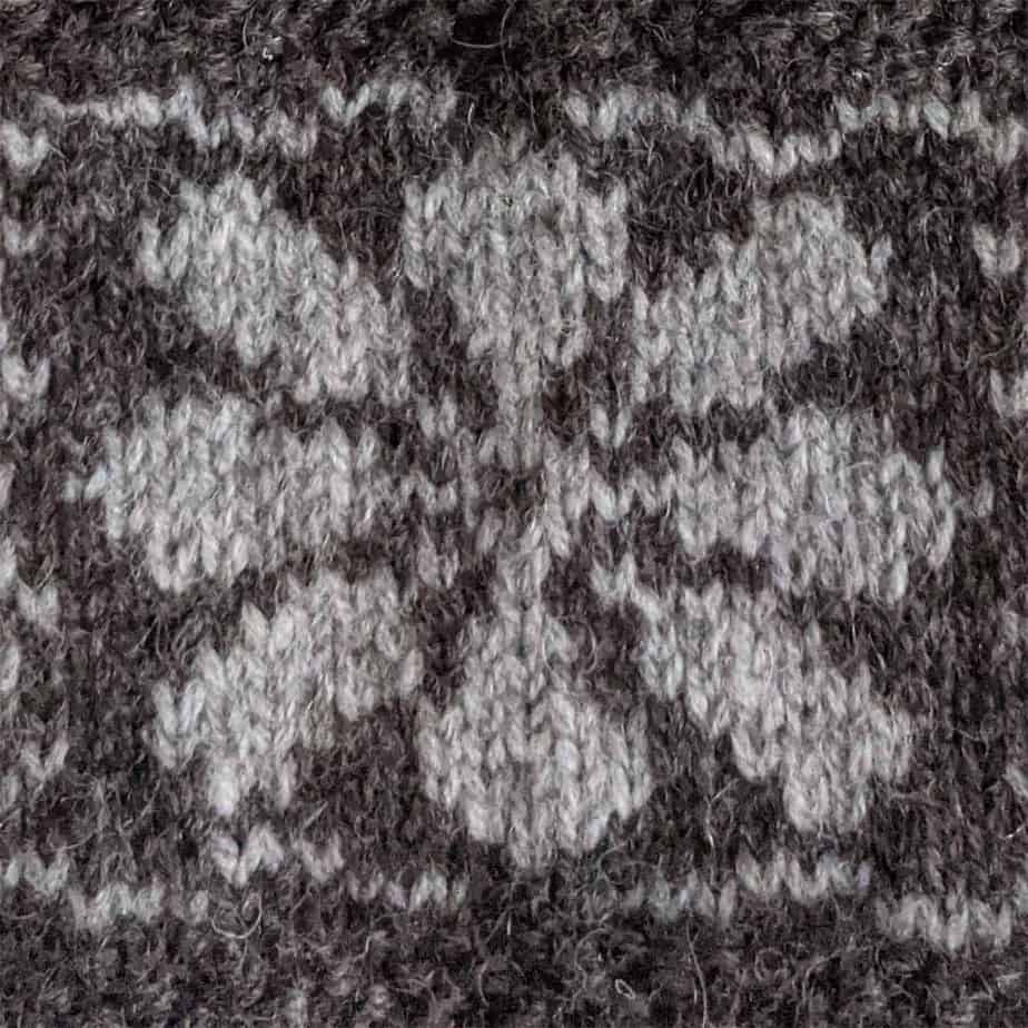 Hand knitted Ascog Flower Headband - Image 3