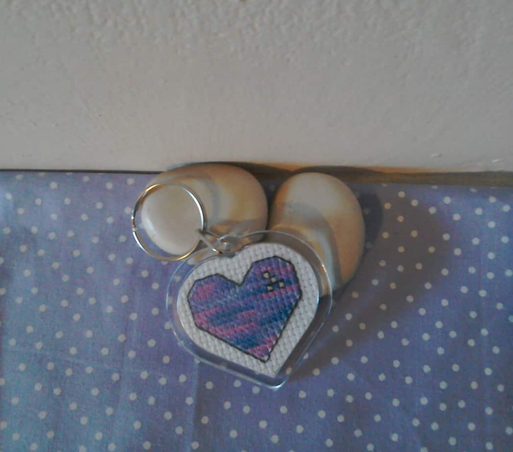 Sweet Dreams Cross Stitched heart Keyring - Image 3