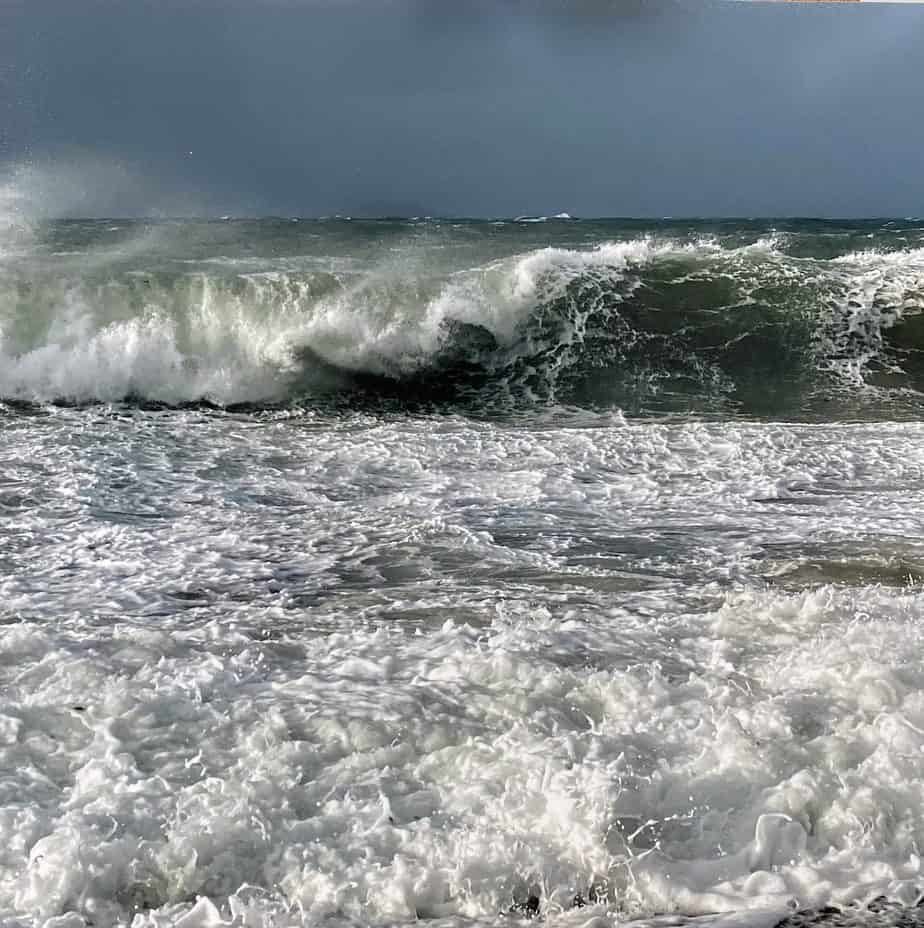 Iona square photo tile. Swell power, Iona - Image 1