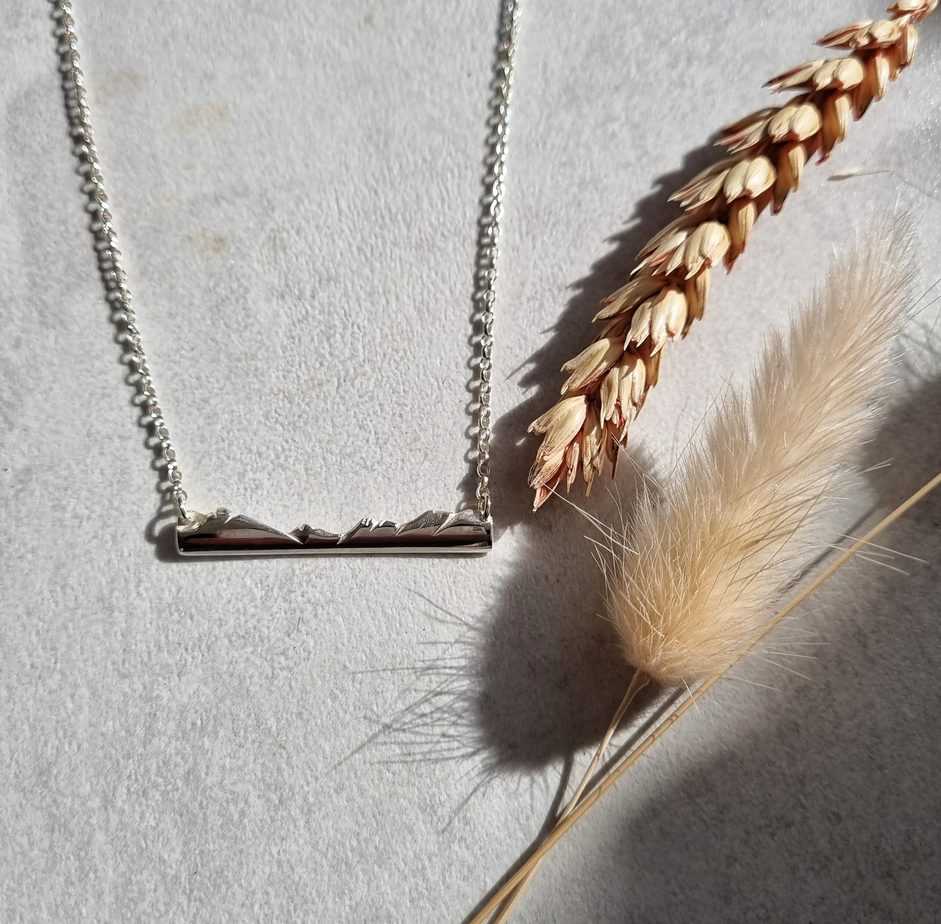 Glen Sannox Silver Necklace - Image 1