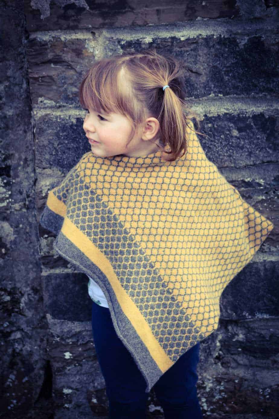 Honeycomb mustard and cliff grey Child