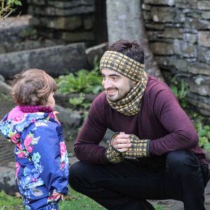 Harvest gold and seaweed knits - Image 2