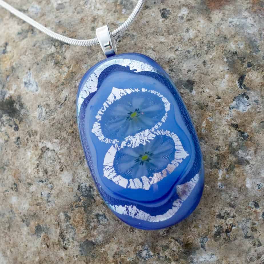 Dichroic fused glass pendant and earring set - Image 2