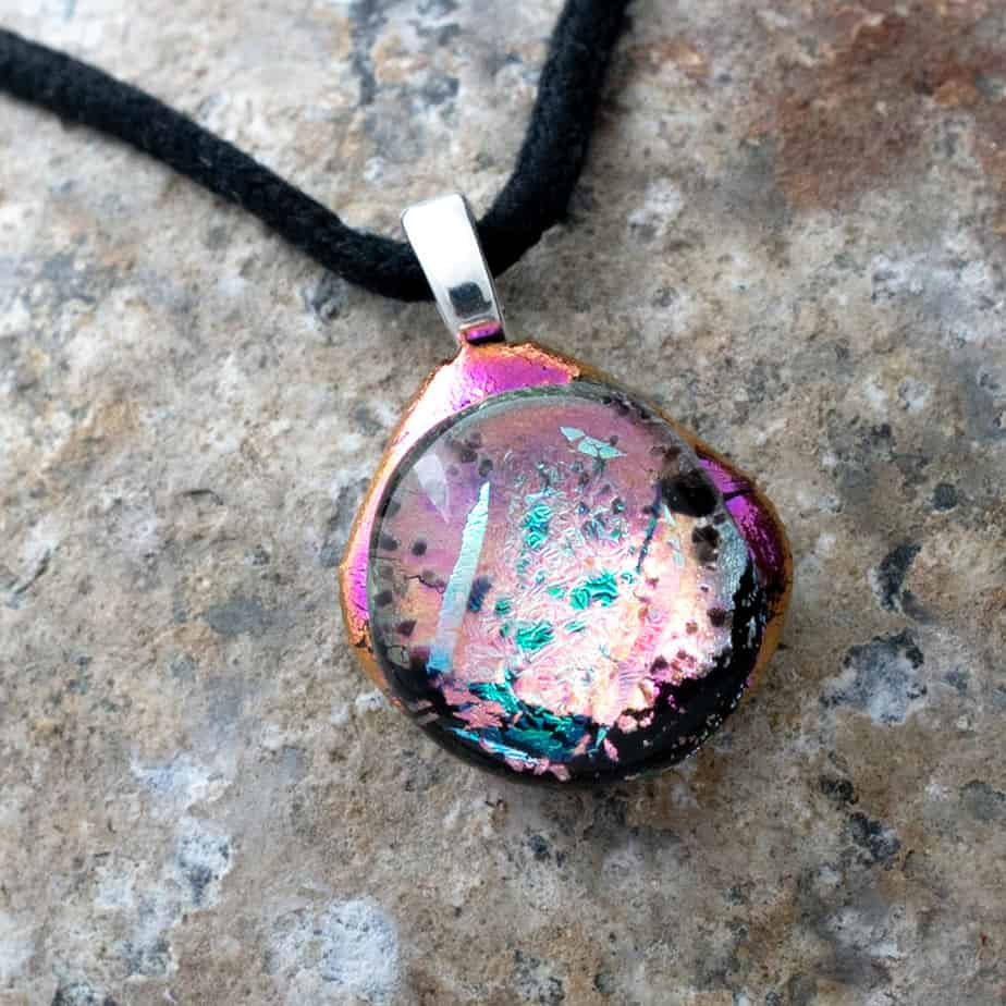Dichroic fused glass pendant - Image 1