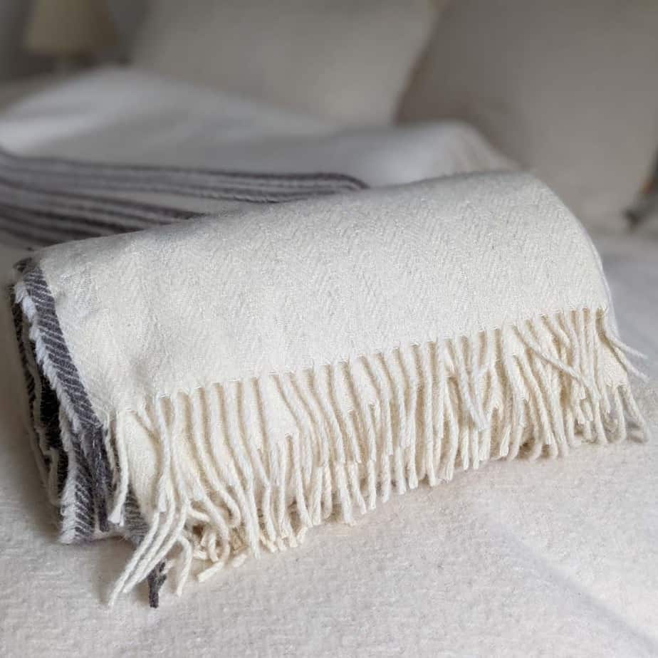 Natural undyed Cheviot/Shetland wool blanket - handmade by Ascog Wool (view 2)