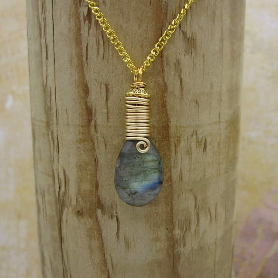 Aurora Pendant, Labradorite, Gold Plated - handmade by Indigo Berry (view 4)