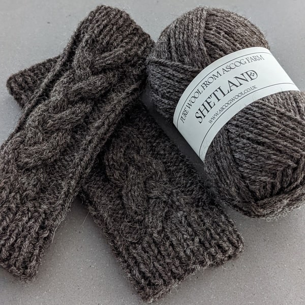 Wrist Warmer Knitting Kit - handmade by Ascog Wool (view 2)