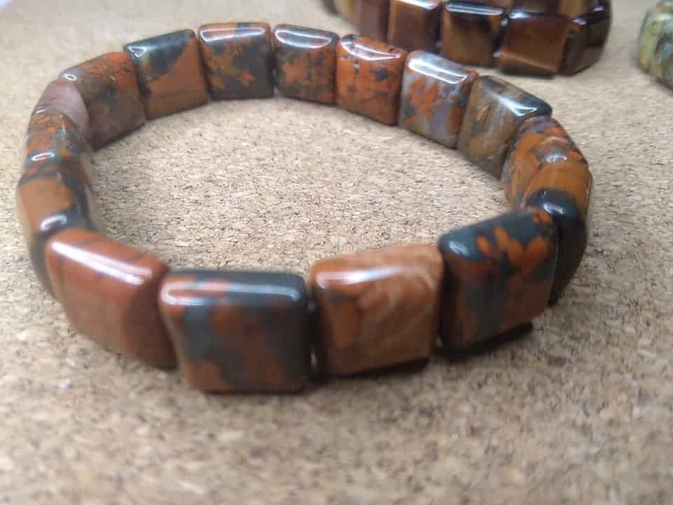Poppy Jasper, elasticated bracelet - Image 1