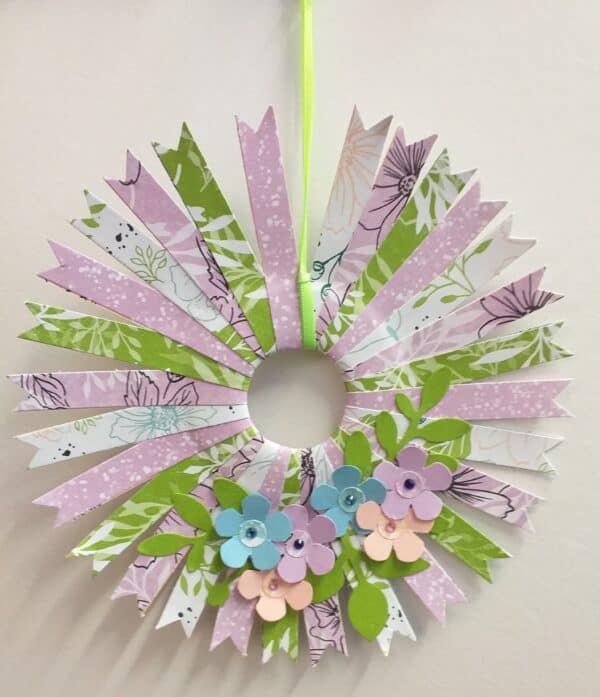 Mini Paper Wreath - pink/green