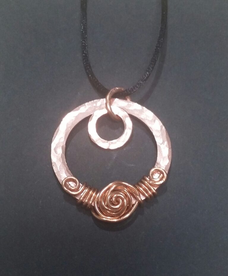 Copper Ringed Rose Necklace