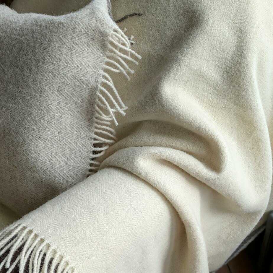 Natural undyed Cheviot/Shetland wool blanket - handmade by Ascog Wool (view 5)
