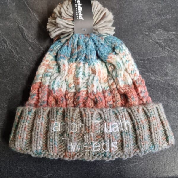 'Taobh Tuath Tweeds' Bobble Hat