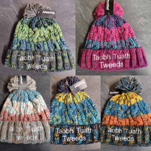 'Taobh Tuath Tweeds' Bobble Hat