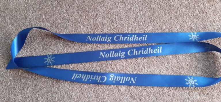Gift Ribbon - Nollaig Chridheil