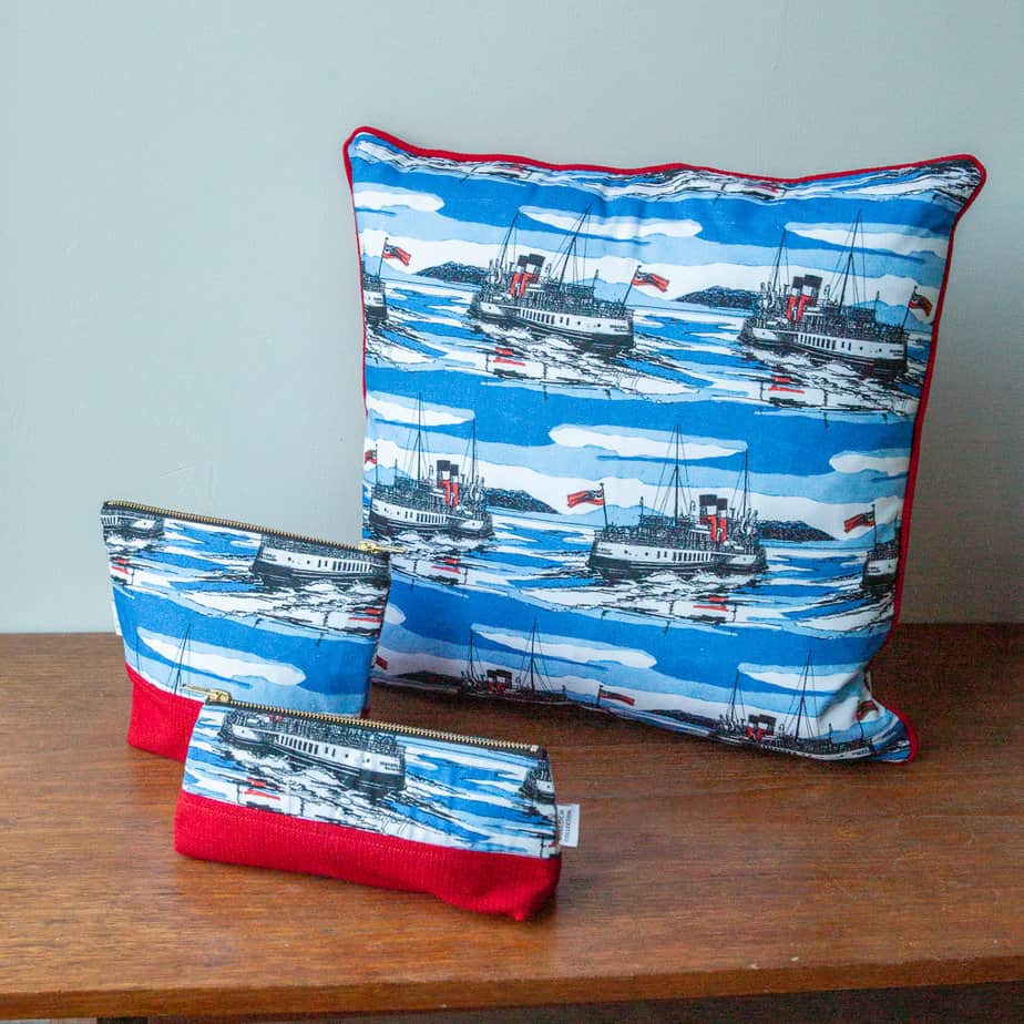 Waverley Wash/Cosmetic Bag - Blue and Red - Image 4
