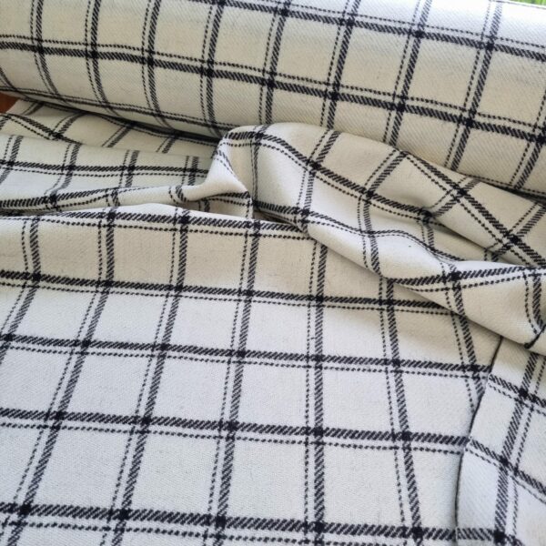 Cream and Brown Tiree Tweed