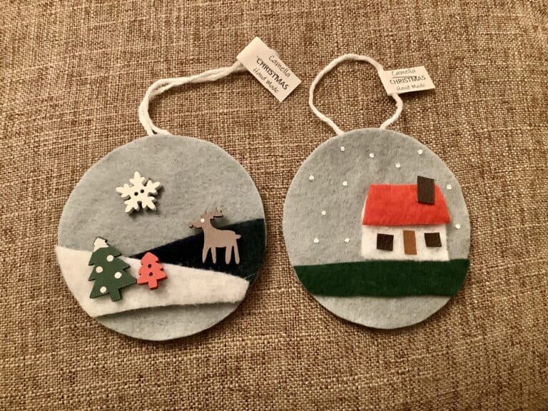 Set of 2 Felt Christmas Decorations