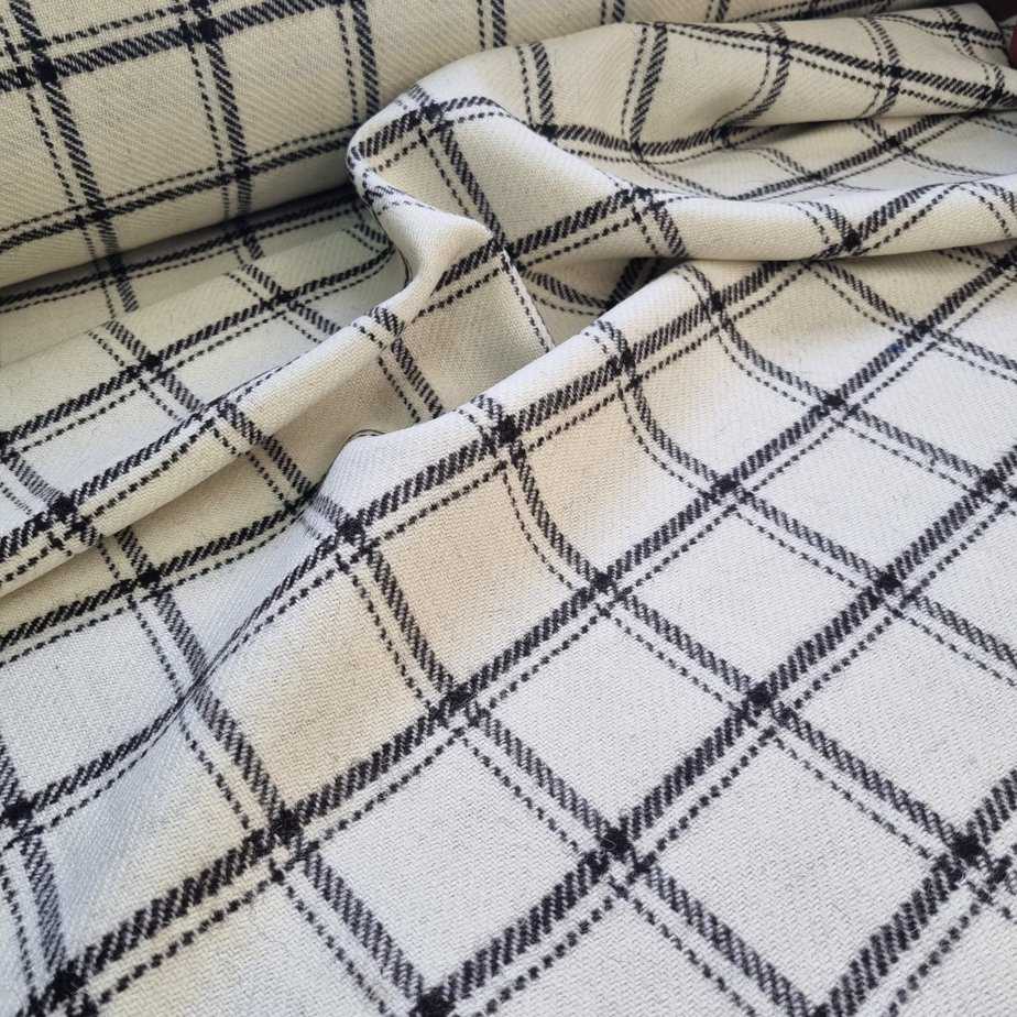 Cream and Brown Tiree Tweed - Image 1