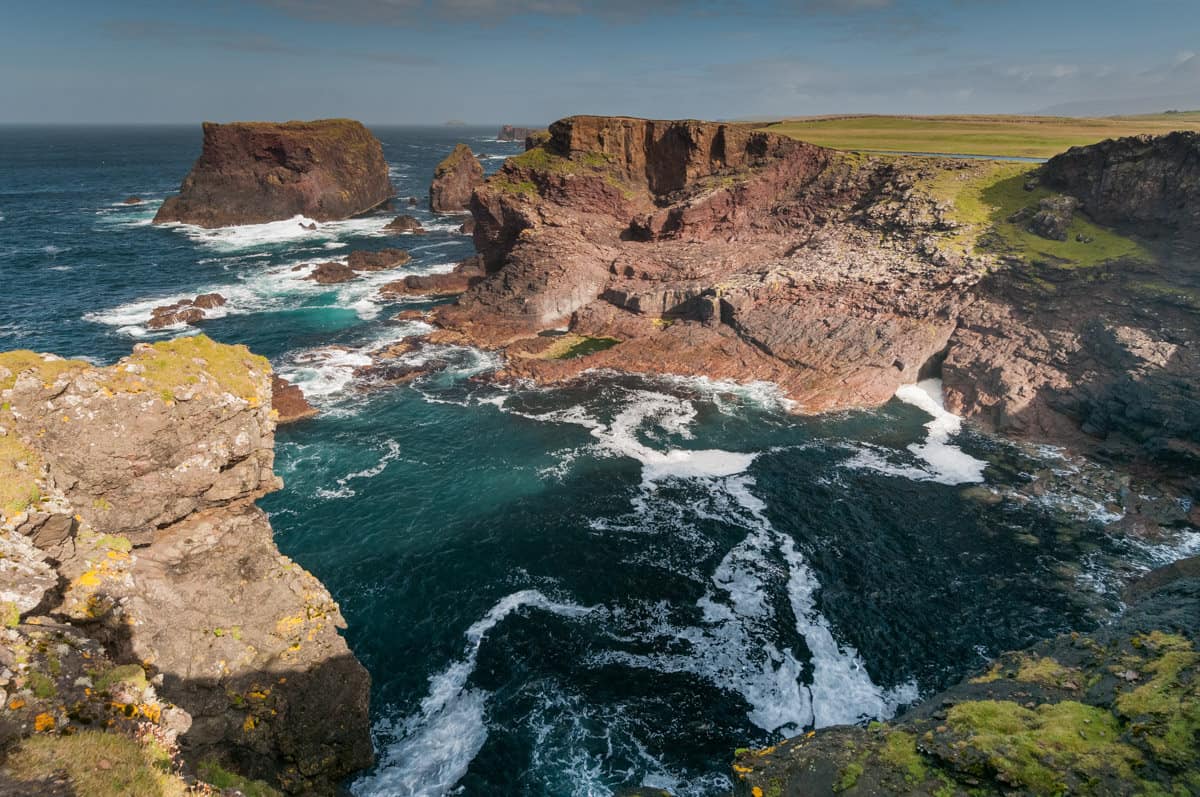 Eshaness Cliffs 1000 Piece Jigsaw Puzzle - Image 1