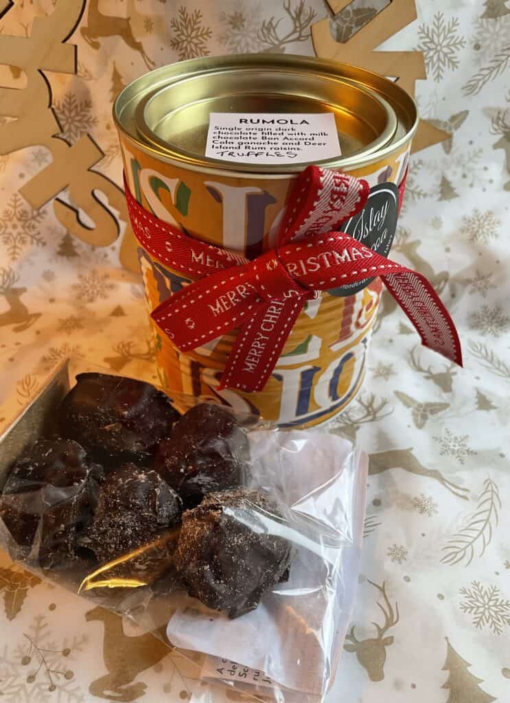 RUMOLA Truffles Gift Tin - handmade by IslayCocoa (view 2)
