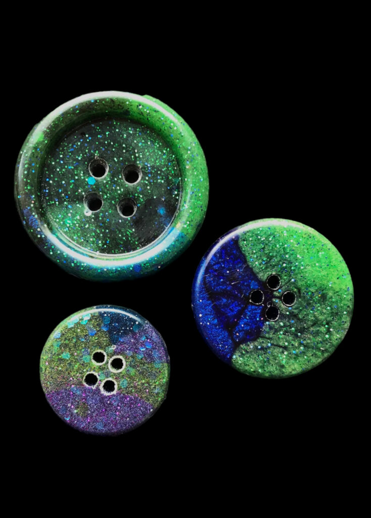 Aurora borealis buttons that glow!