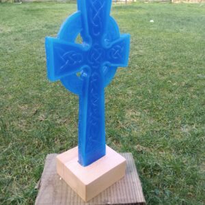 Glass Celtic Cross - Image 3