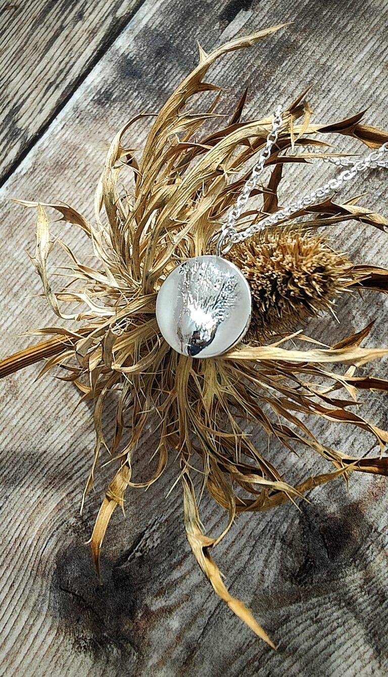 Dun Fionn Thistle Necklace