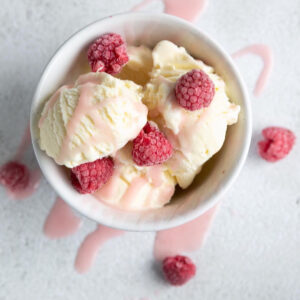 Gift set of two Scottish boozy sauces. Cranachan and Clootie Dumpling. - Image 9