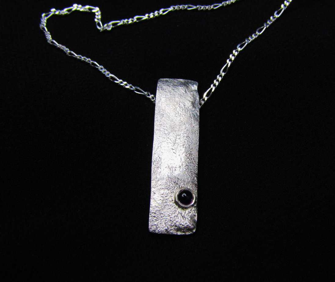 Heather Moor Amethyst Pendant - handmade by Loch Sealg Designs (view 3)