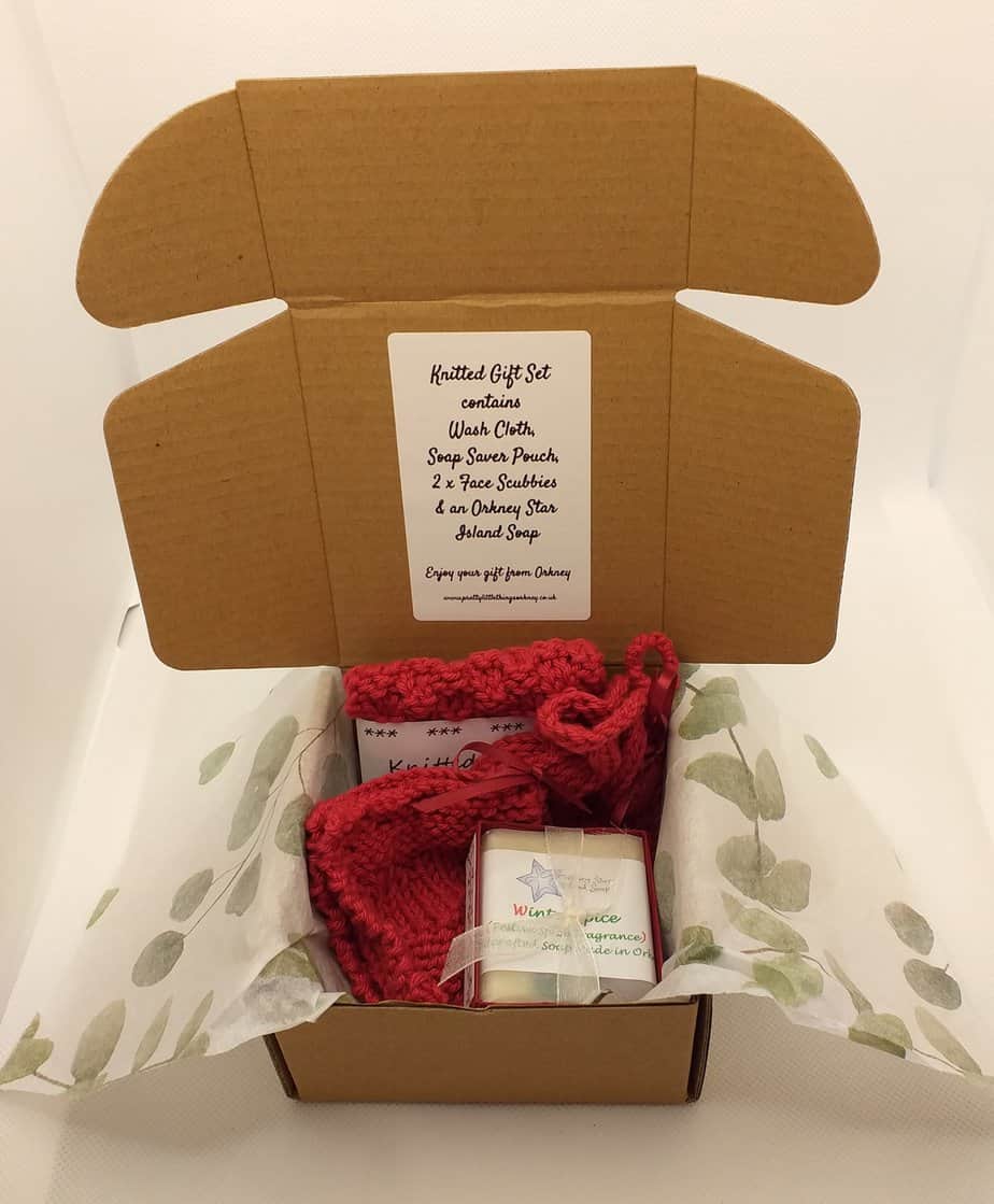 Hand Knitted Gift Box - Red - handmade by Pretty Little Things Orkney