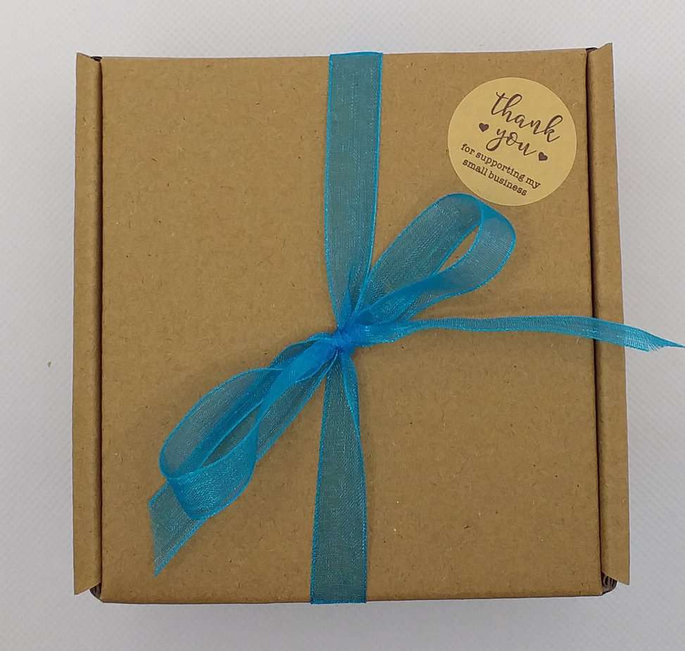 Hand Knitted Gift Box - Teal - Image 3