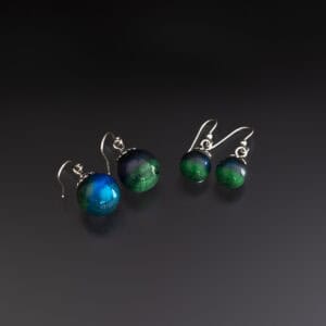 Aurora Borealis bead earrings. - Image 6