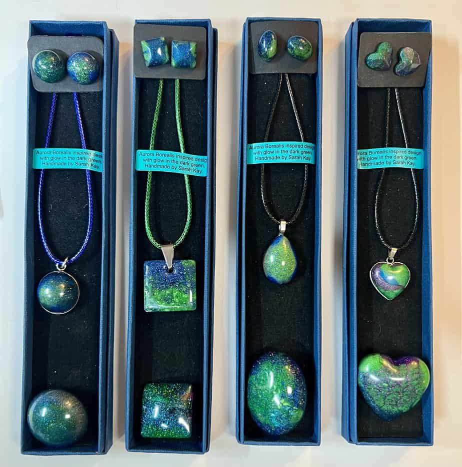 Aurora Borealis jewellery set.