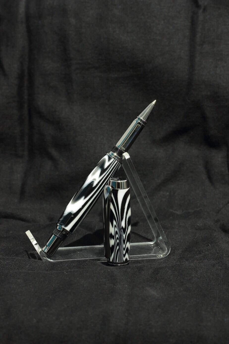 Hand Crafted Acrylic Pen - handmade by Hebridean Pens (view 2)