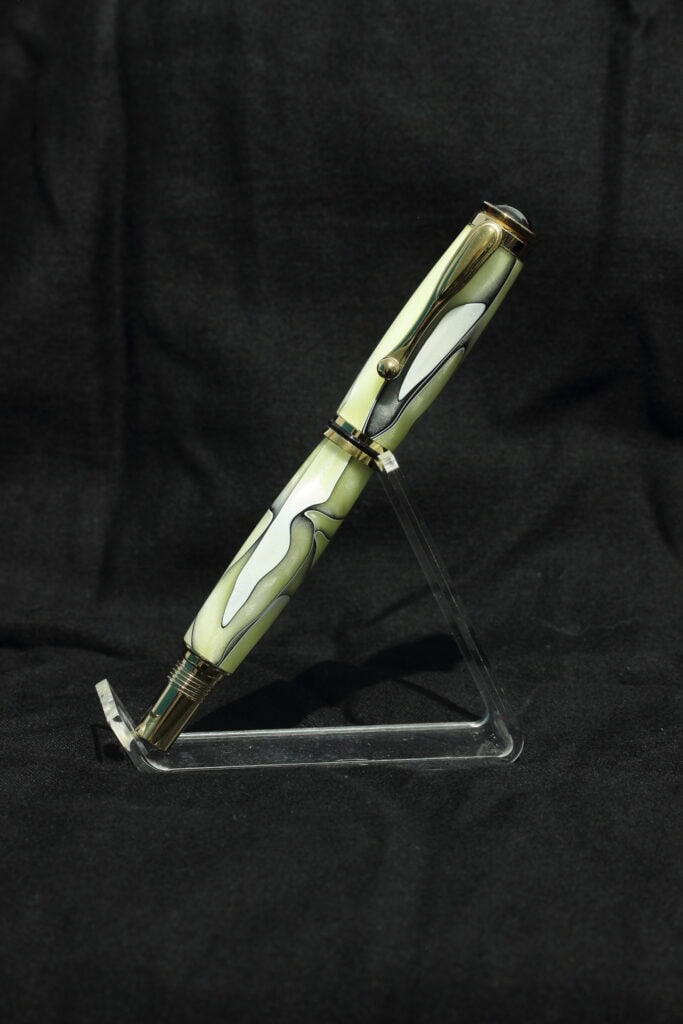 Hand Crafted Acrylic Fountain Pen