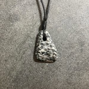 striped gneiss pendant