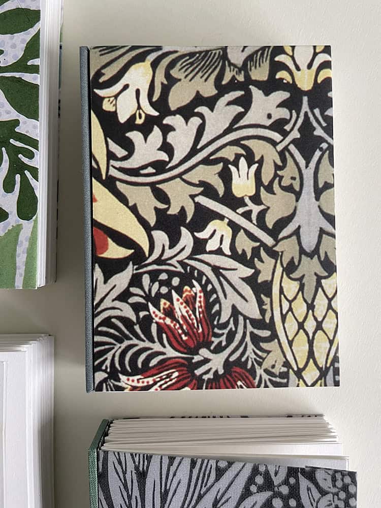 William Morris A5 long stitch books - Image 7