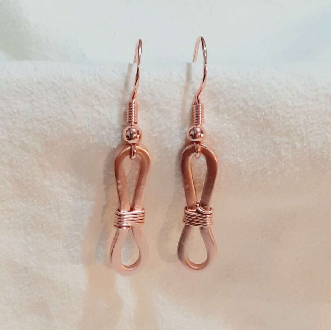 Copper Bow/Bow Tie Motif Drop Hook Earrings - Image 3