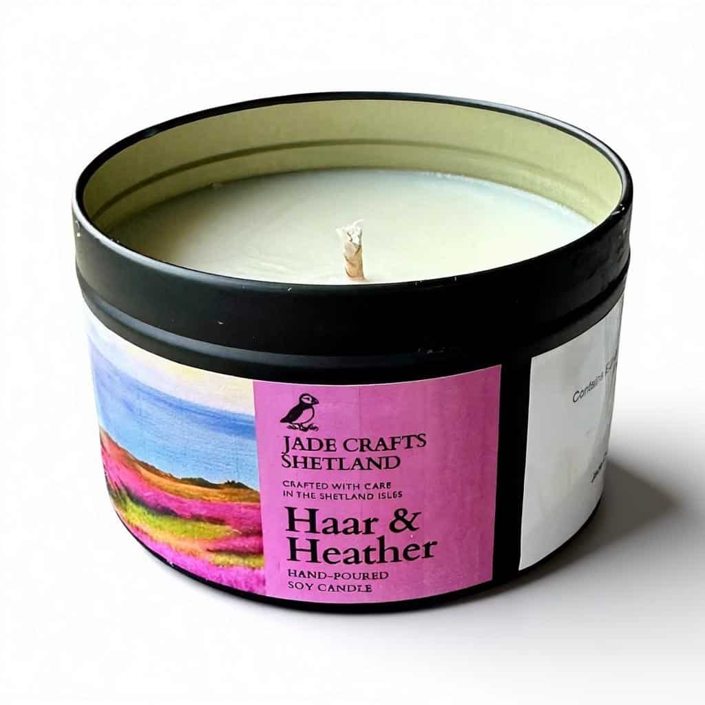 Haar & Heather Hand-Poured Soy Candle - Image 1