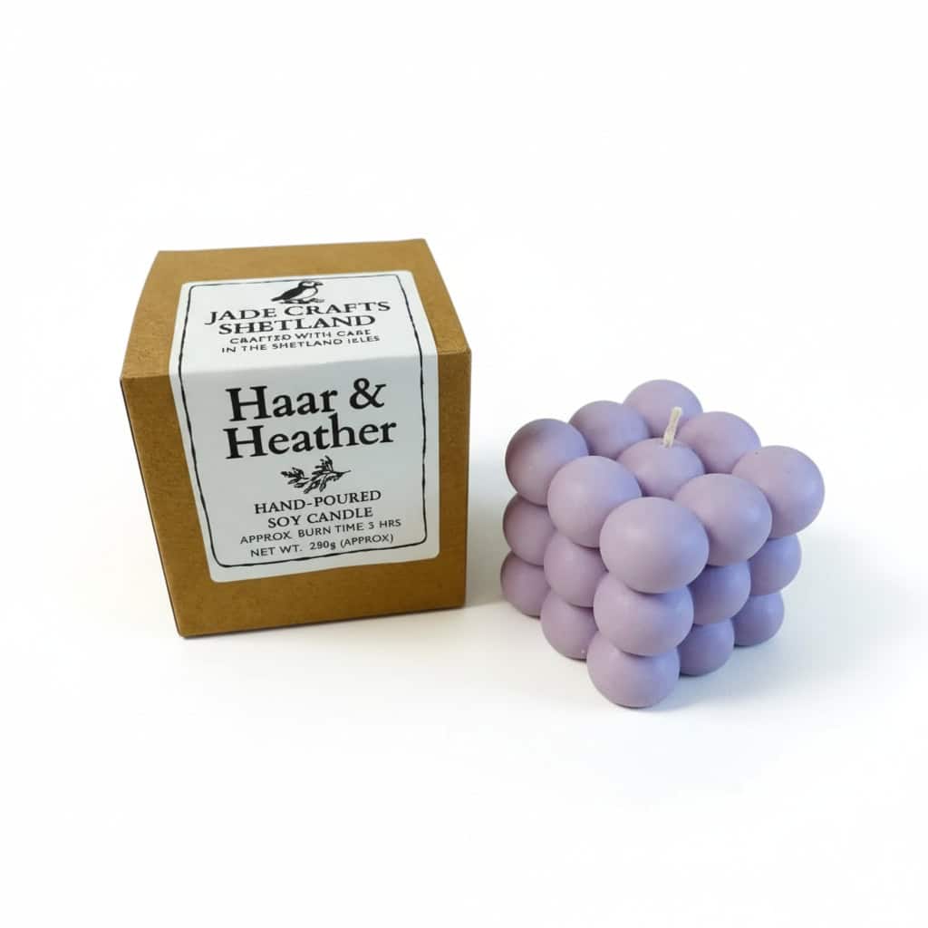 Haar & Heather Handmade Soy Bubble Candle - Image 1