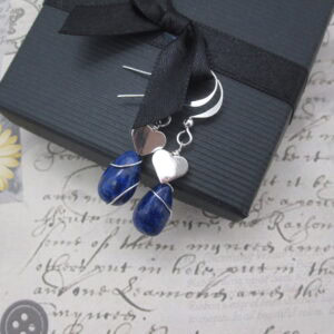 Earrings with silver plated heart and lapis lazuli.