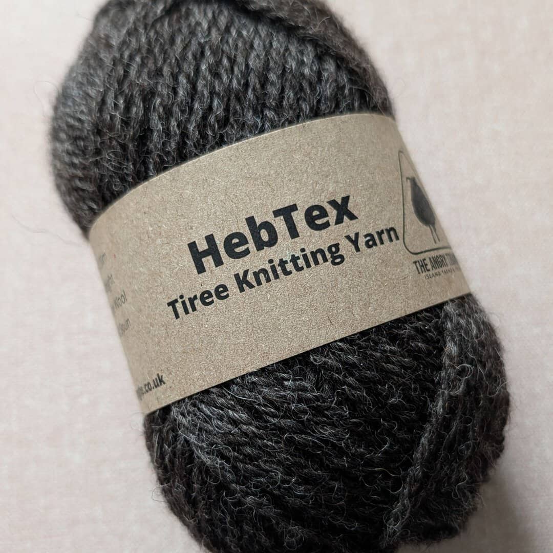 Dark Grey Aran Knitting Yarn (HebTex - Worsted Spun) - Image 1