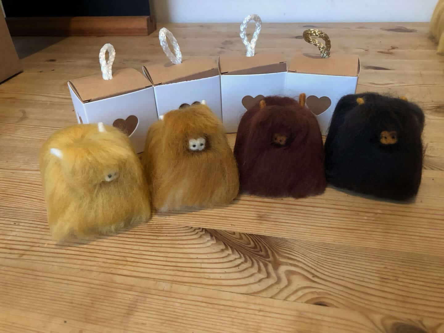 Mini Coo-In-A-Box - handmade by Tiree Coos and Bags (view 6)
