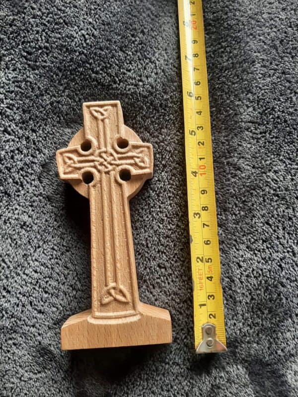 Celtic Cross with base