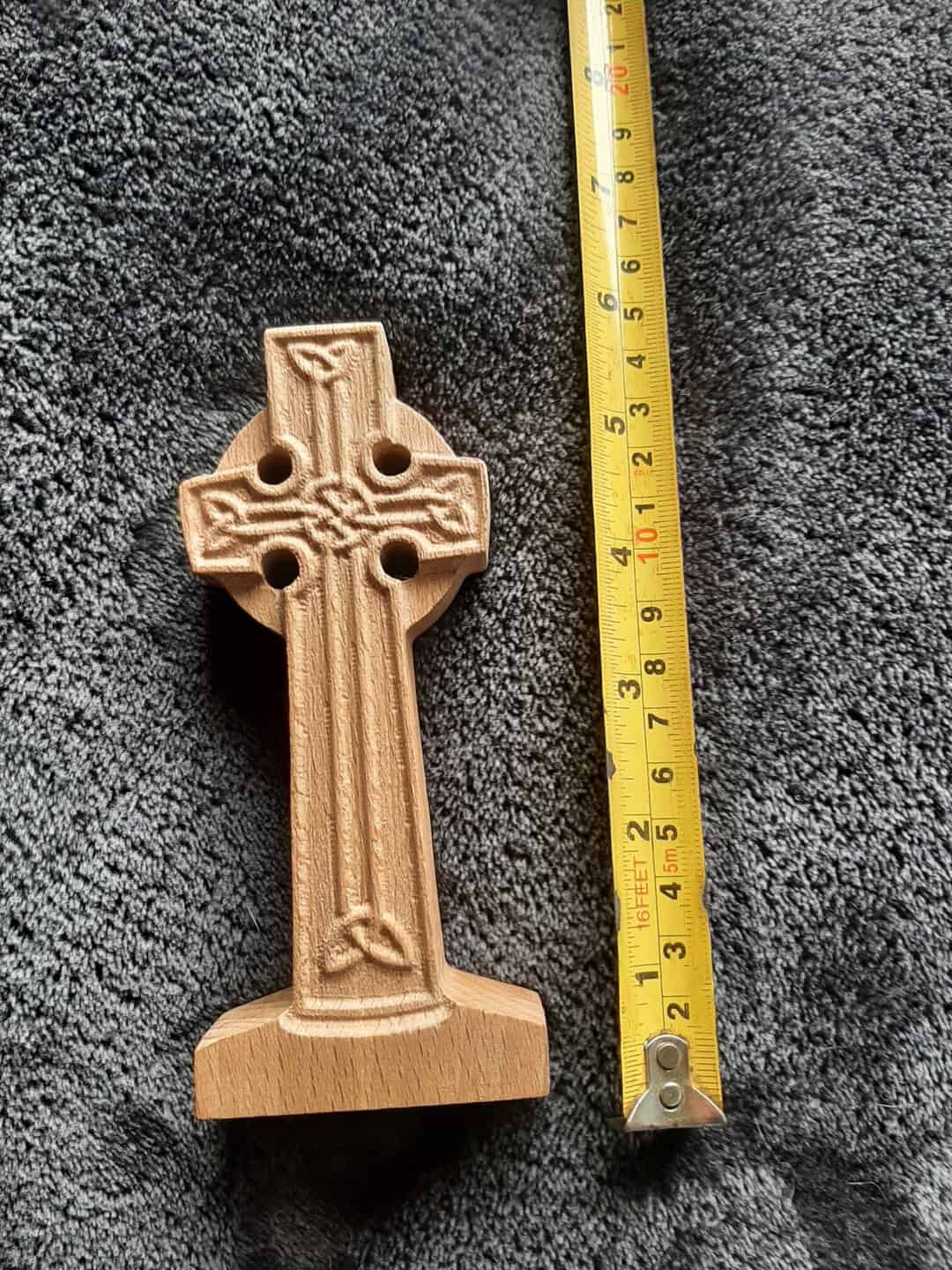 Celtic Cross with base - Image 4