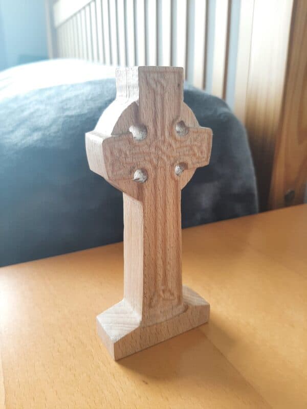 Celtic Cross with base