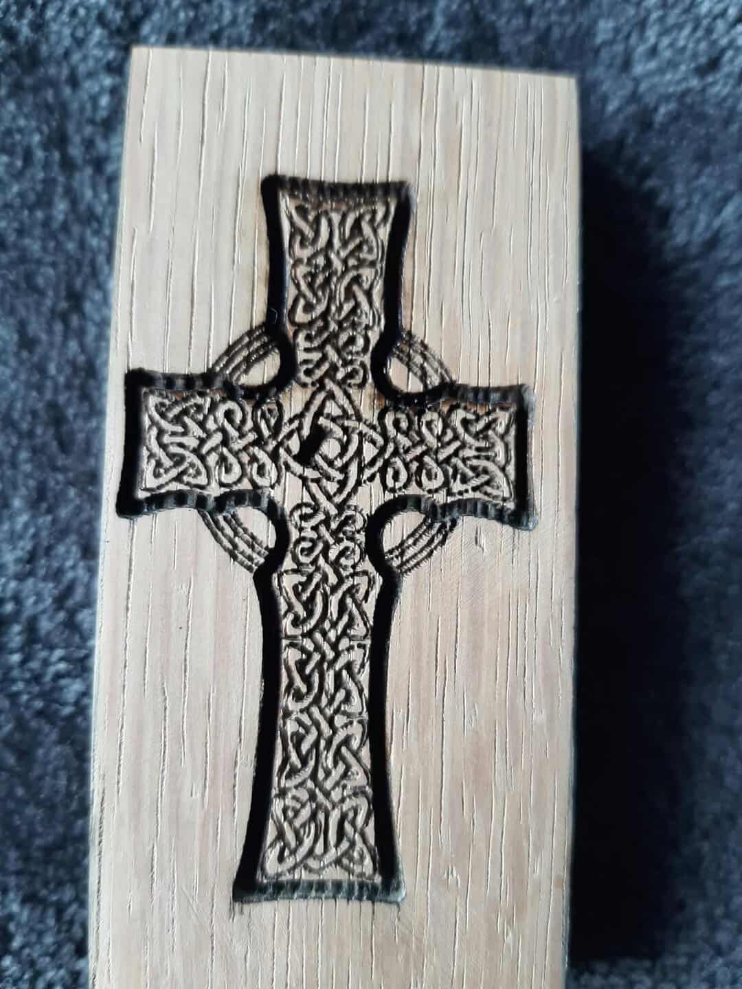 Iona Celtic Cross Fridge Magnet - Image 1